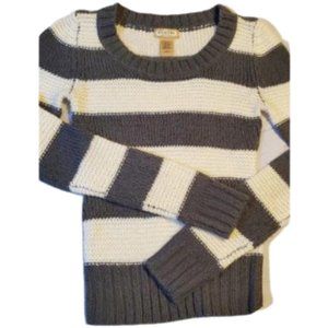 Arizona Jean Company Knit Sweater. White and Grey